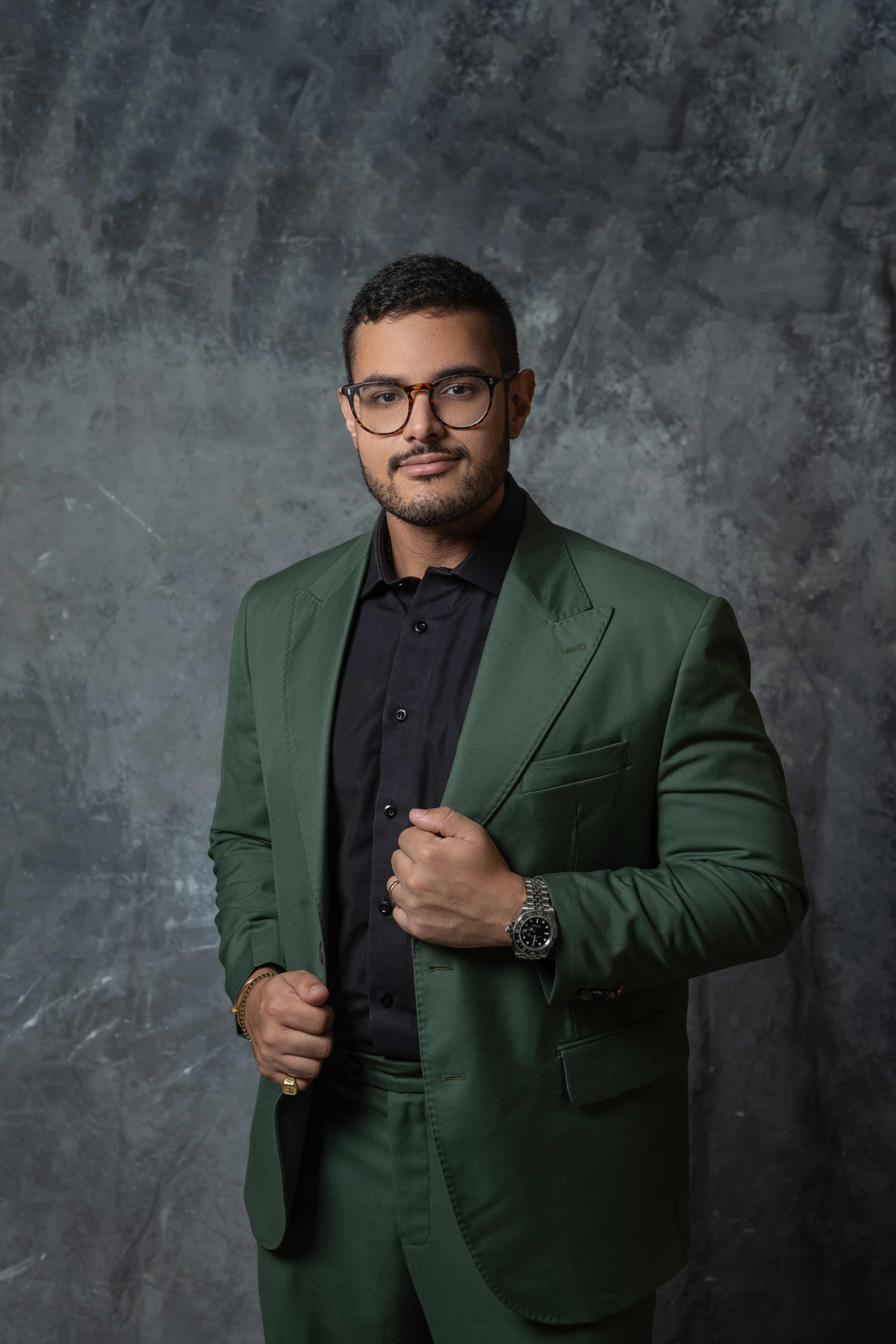 Dr. Matheus Farani - retrato